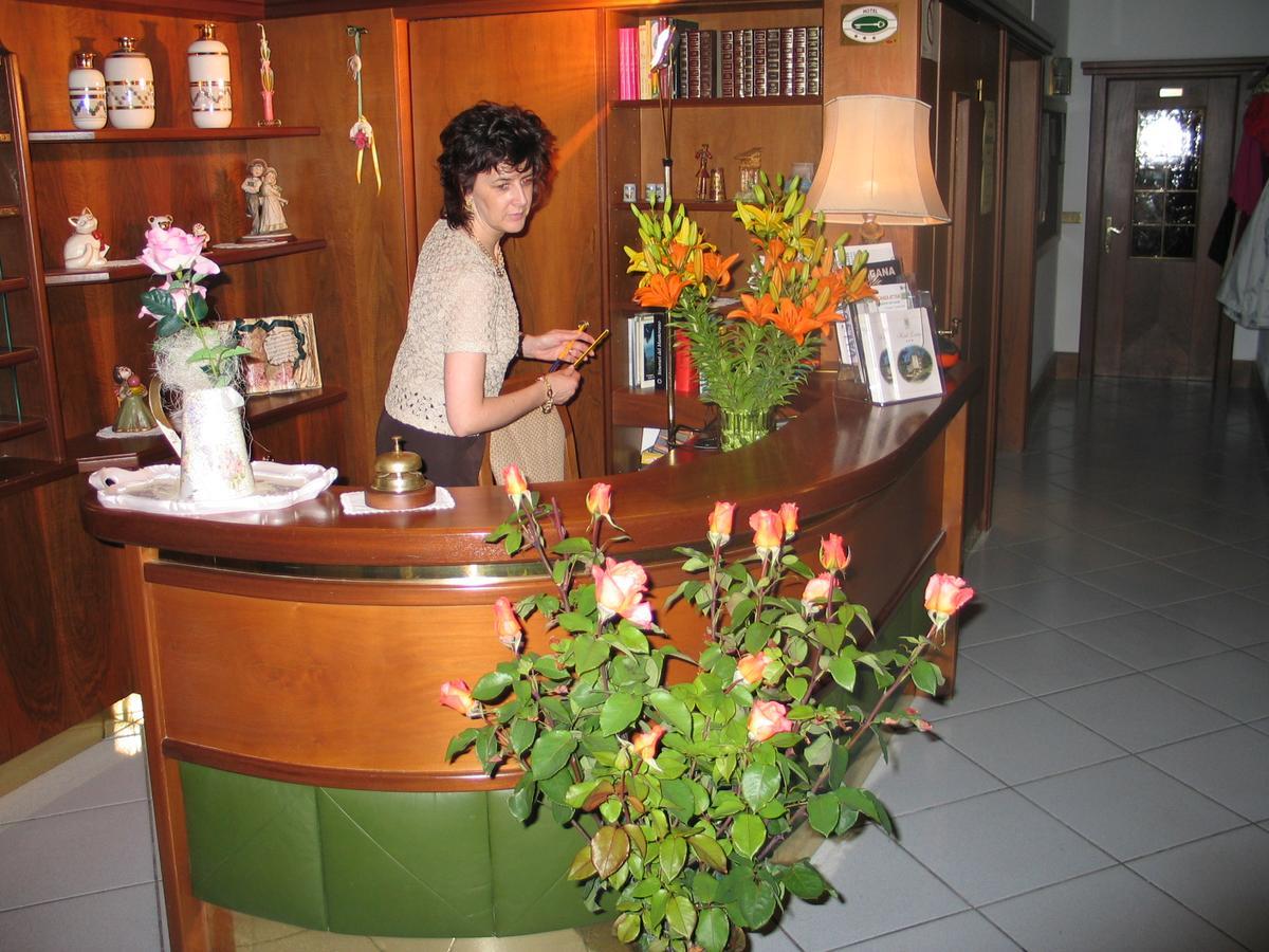 Hotel Levico Levico Terme Buitenkant foto